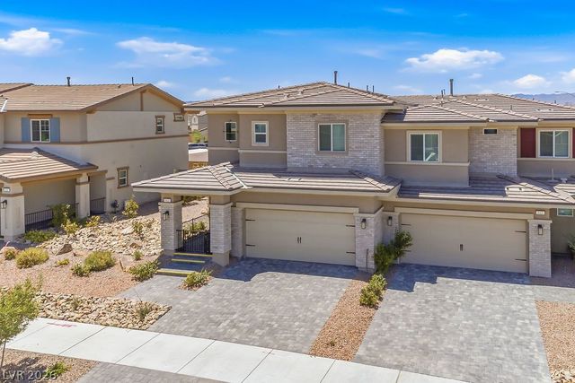 913 Cadence View Way, Henderson, NV 89011