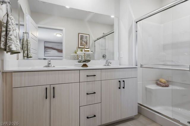 913 Cadence View Way, Henderson, NV 89011
