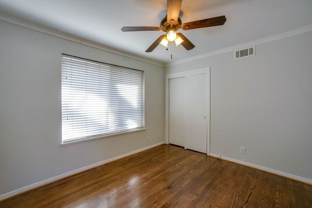 2140 Springhill Drive, Dallas, TX 75228