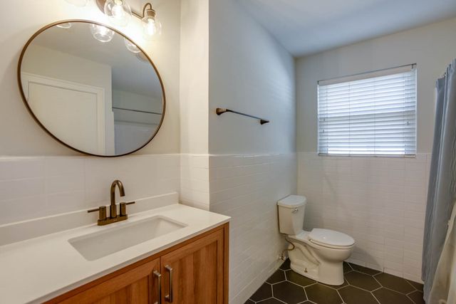 2140 Springhill Drive, Dallas, TX 75228