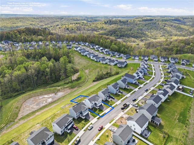 417 Coventry Court, Lancaster Twp, PA 16037