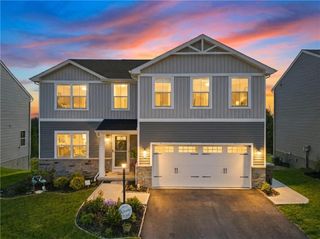 417 Coventry Court, Lancaster Twp, PA 16037