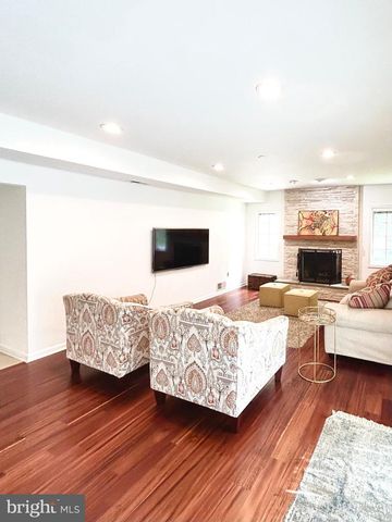 825 HUDSON DR, Yardley, PA 19067