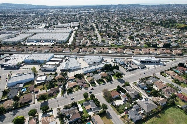 9350 Lower Azusa Road, Temple City, CA 91780