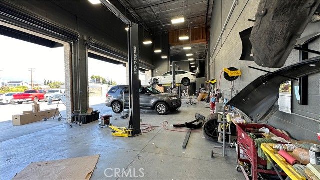 9350 Lower Azusa Road, Temple City, CA 91780