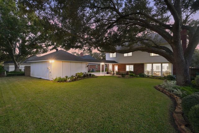 4714 Kirkwall Drive, Sugar Land, TX 77479