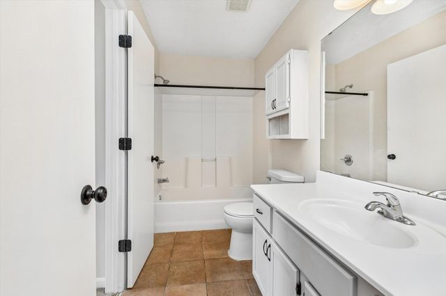 2313 117th Street E, Burnsville, MN 55337
