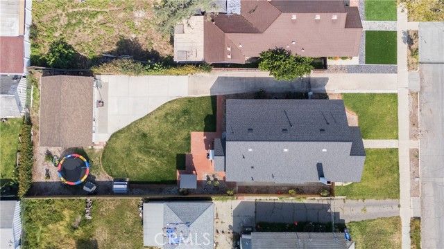 214 N 7th, Santa Paula, CA 93060