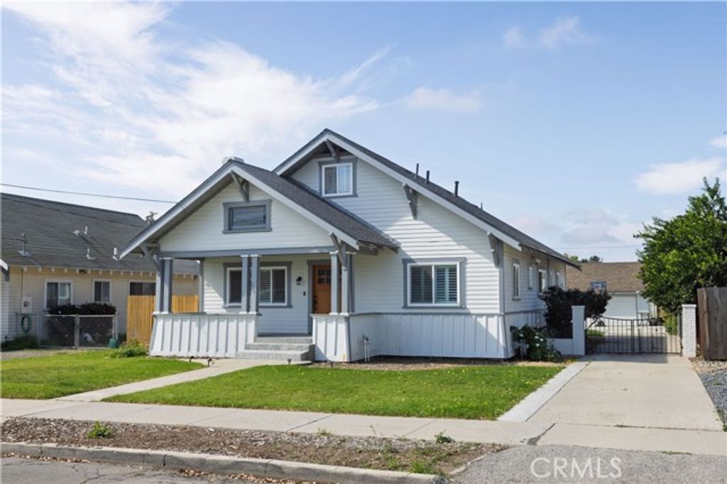 214 N 7th, Santa Paula, CA 93060