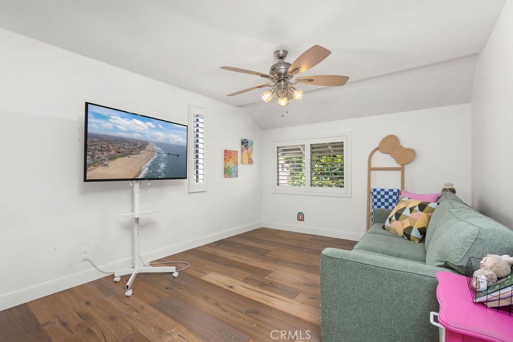 Image 16 of property listing at 20932 Coastview Lane, Huntington Beach, CA 92648