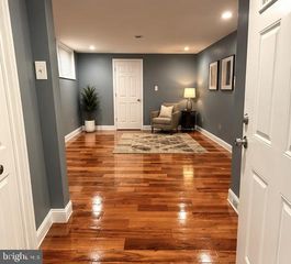 719 RHAWN ST #1ST FL, Philadelphia, PA 19111