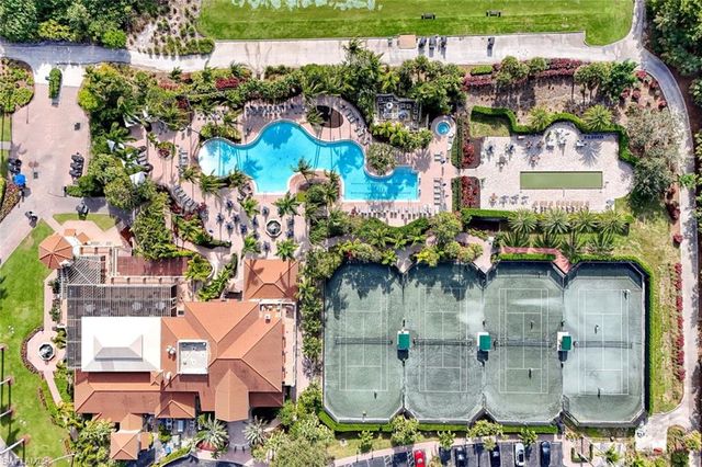 1446 Borghese LN 101, Naples, FL 34114