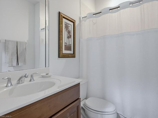 1446 Borghese LN 101, Naples, FL 34114