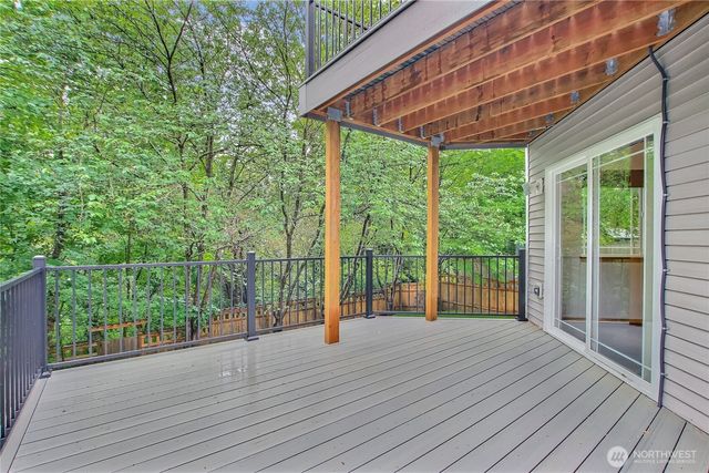 9430 NE 181st Lane, Bothell, WA 98011