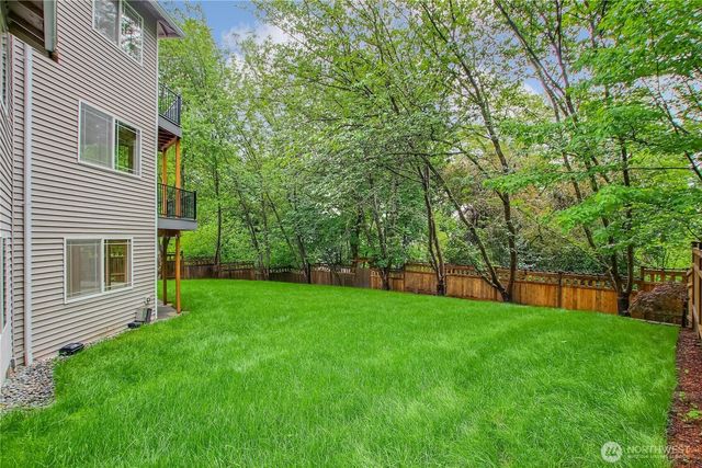 9430 NE 181st Lane, Bothell, WA 98011