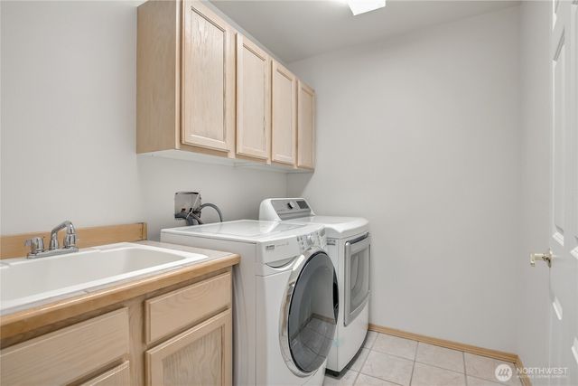 9430 NE 181st Lane, Bothell, WA 98011