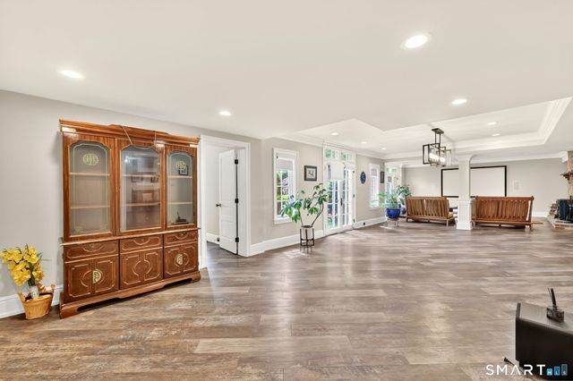 14 Robkins Road, Avon, CT 06001