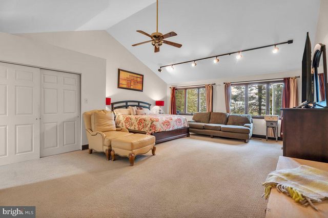 3 SOUTHGATE DR, Voorhees, NJ 08043