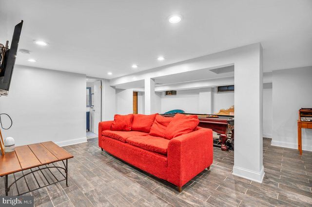 3 SOUTHGATE DR, Voorhees, NJ 08043