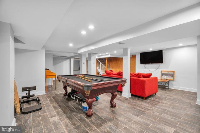 3 SOUTHGATE DR, Voorhees, NJ 08043