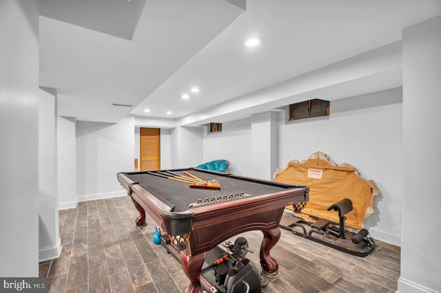 3 SOUTHGATE DR, Voorhees, NJ 08043