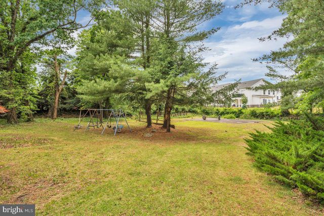 3 SOUTHGATE DR, Voorhees, NJ 08043