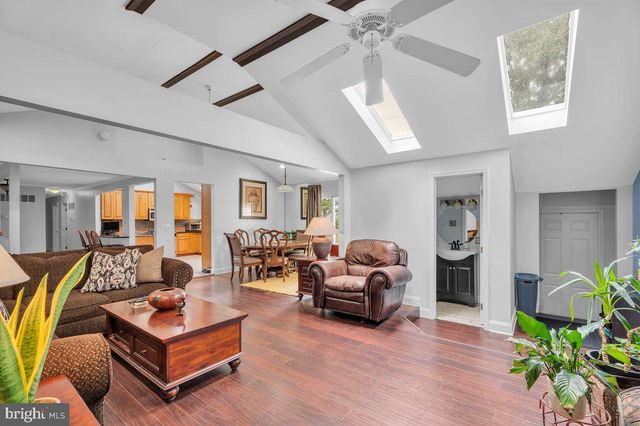 3 SOUTHGATE DR, Voorhees, NJ 08043