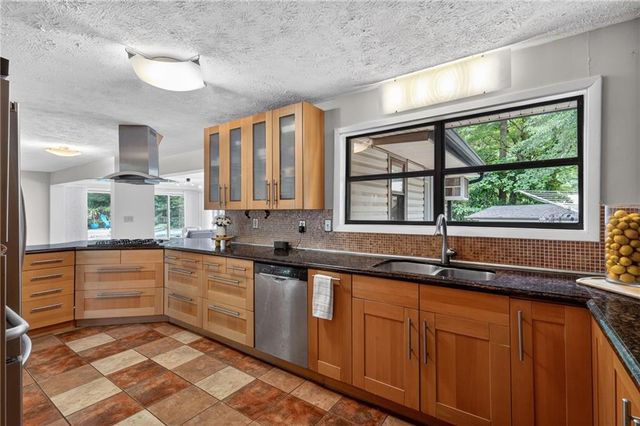 2678 HUMMINGBIRD Drive, Duluth, GA 30096