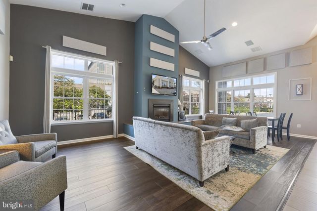 1359 N VAN DORN ST, Alexandria, VA 22304