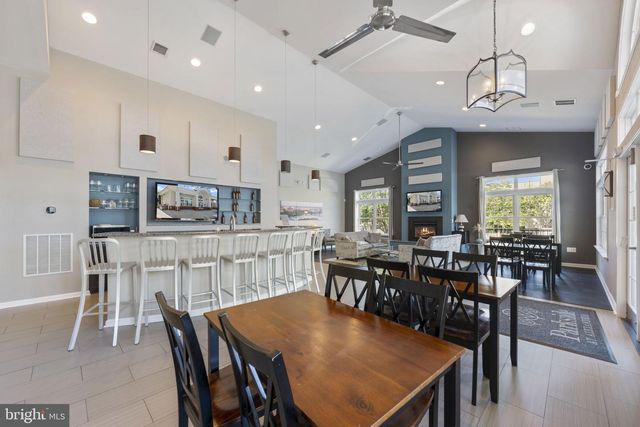 1359 N VAN DORN ST, Alexandria, VA 22304