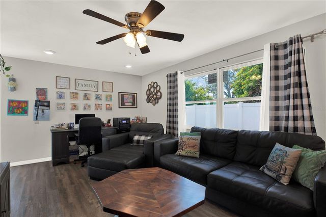 10259 62ND CIRCLE N, Seminole, FL 33772