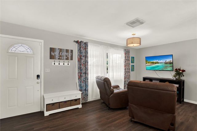 10259 62ND CIRCLE N, Seminole, FL 33772