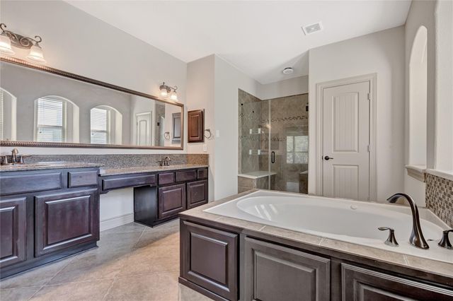 40515 Manor Drive, Magnolia, TX 77354