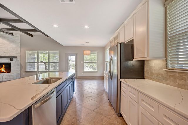 40515 Manor Drive, Magnolia, TX 77354