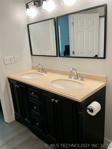 8354 N Hwy 82, Spavinaw, OK 74366