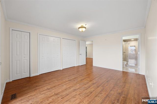 8 Domessina Lane C1, Caldwell, NJ 07006