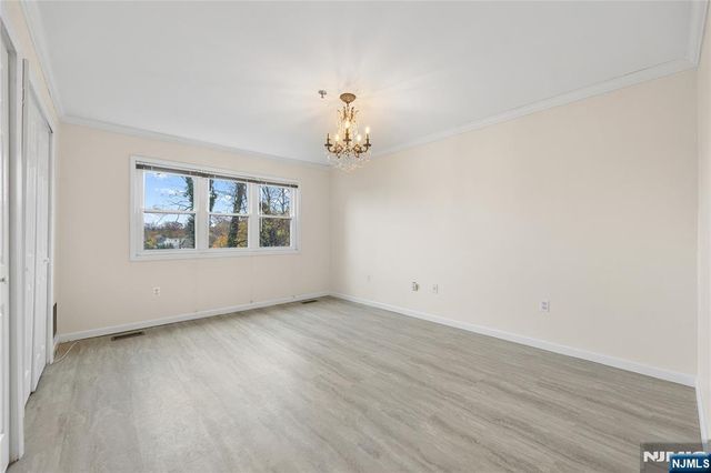 8 Domessina Lane C1, Caldwell, NJ 07006