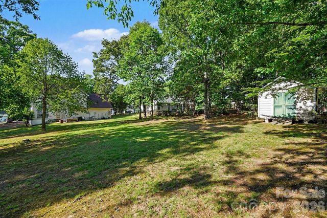 937 Barbee Farm Drive, Monroe, NC 28110