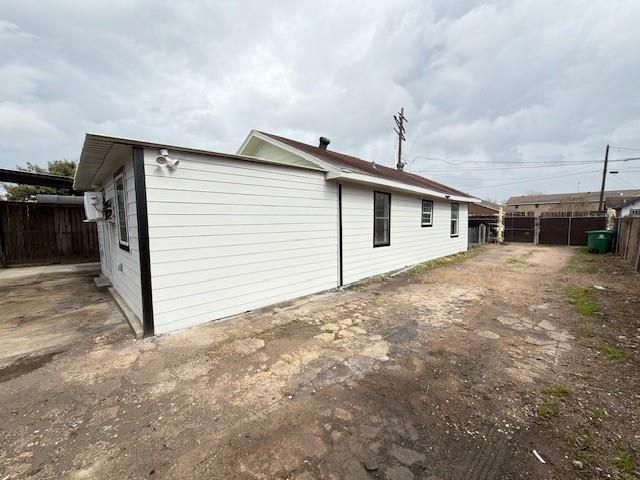 1819 Carr Street, Houston, TX 77026