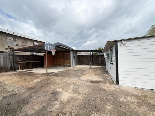 1819 Carr Street, Houston, TX 77026