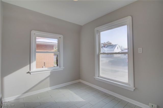 2918 North Avenue, Parma, OH 44134