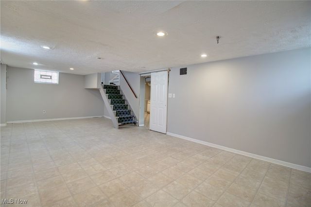 2918 North Avenue, Parma, OH 44134