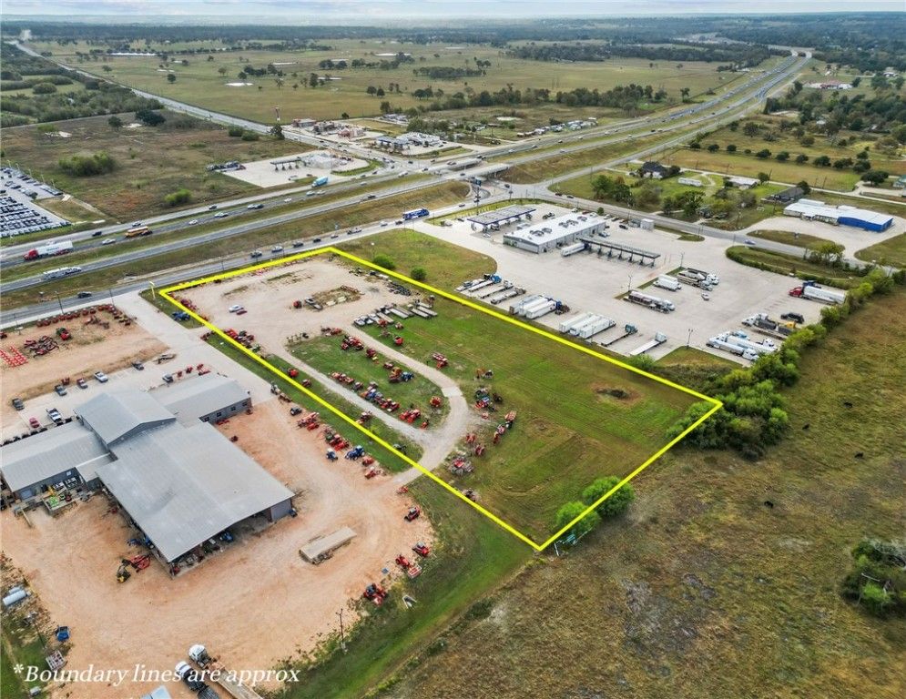 TBD Hwy 6 Loop S, Navasota, TX 77868