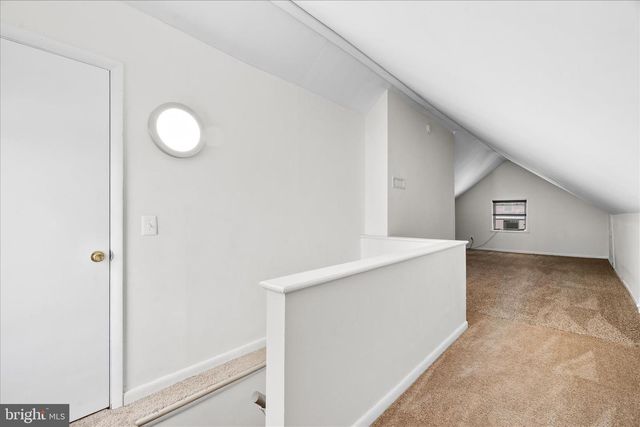 402 GUILFORD AVE, Hagerstown, MD 21740