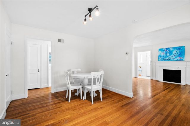 402 GUILFORD AVE, Hagerstown, MD 21740