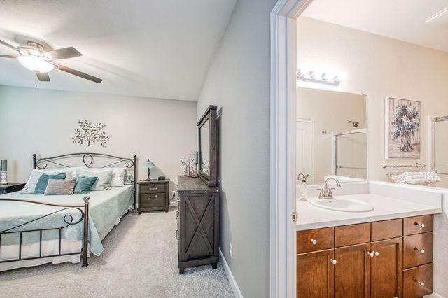 3665 W Black Walnut Lane, Fresno, CA 93711
