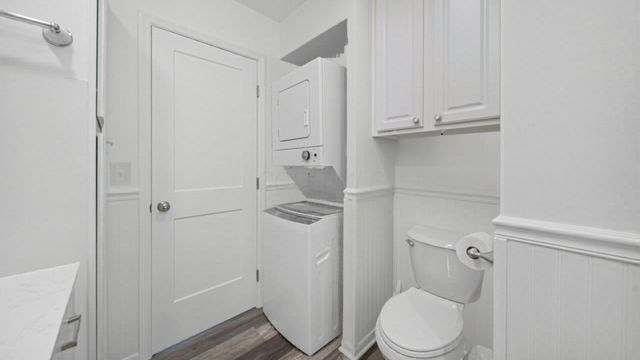 1208 Woodbrook, 310, Columbus, OH 43223