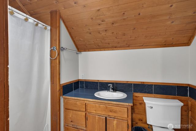 1649 Hemlock Drive, Camano Island, WA 98282
