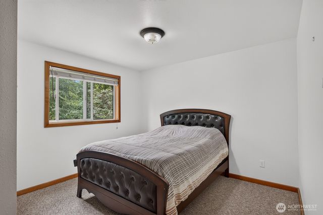 1649 Hemlock Drive, Camano Island, WA 98282