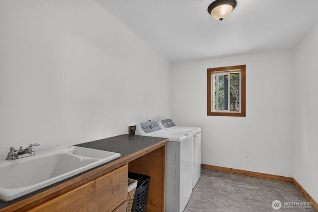 1649 Hemlock Drive, Camano Island, WA 98282